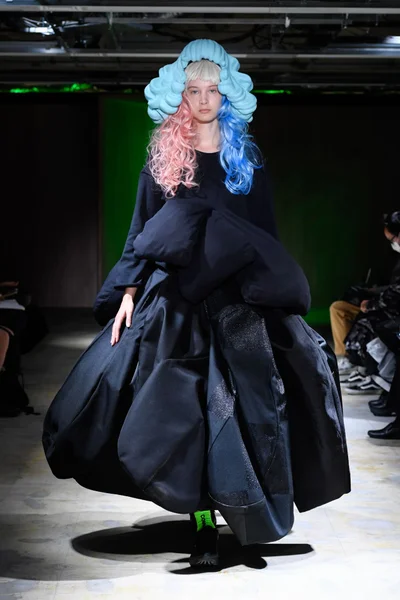 Look 6